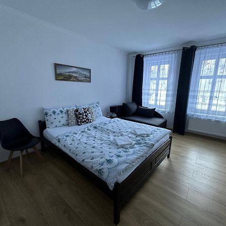 Apartman V Krusnych Horach-Free Parking Jáchymov Exteriér fotografie